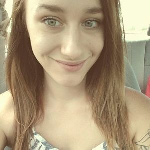 Meet your Posher, Leah